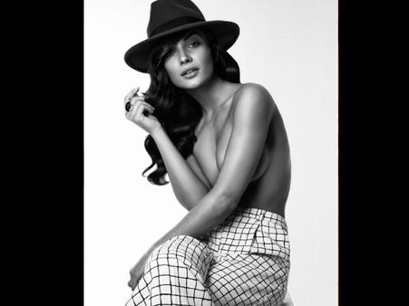 આવી તસવીરો શેર ન કરો