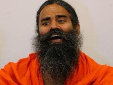 7 લાખથી વધારે નાગા સાધુઓ પહોંચ્યા 7 લાખથી વધારે નાગા સાધુઓ પહોંચ્યા