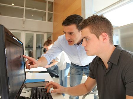 નોકરી અને વેપાર