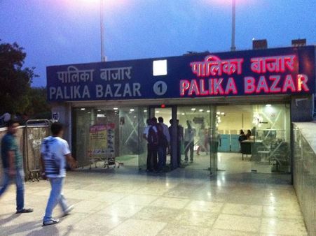 આતંકીઓ પાસેથી ગ્રેનેડ મળી આવ્યા આતંકીઓ પાસેથી ગ્રેનેડ મળી આવ્યા