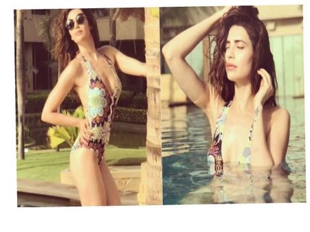 ગુજરાતી ફેમેલી ગુજરાતી ફેમેલી