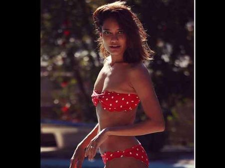 બિકીનીમાં લીજા હેડન