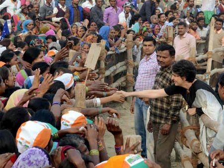 ચૂંટણી પ્રચારમાં મદદ ચૂંટણી પ્રચારમાં મદદ