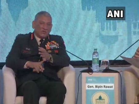 આર્મી ચીફ જનરલ રાવતે કહ્યુ સોશિયલ મીડિયા દ્વારા આતંકીઓને મળી રહી છે ફંડિંગ