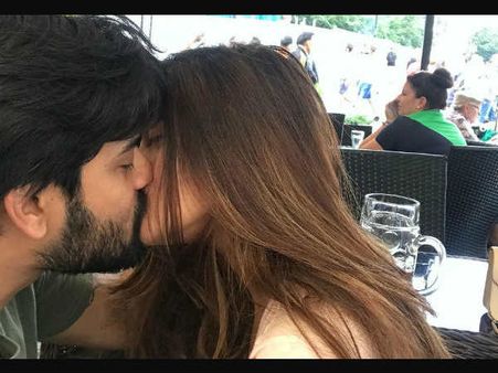 રિયા સેન અને શિવમ તિવારી