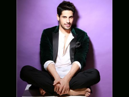 સિદ્ધાર્થ મલ્હોત્રા