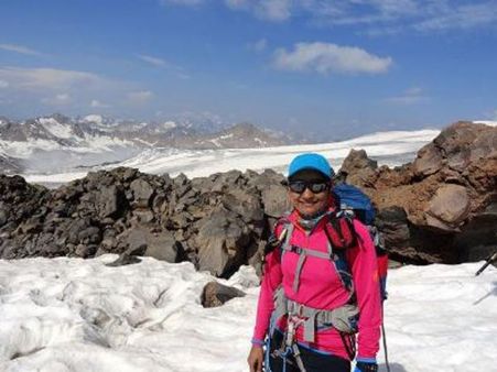 કોણ છે અપર્ણા કુમાર?