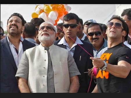 જ્યારે મોદી અને સલમાન ખાન મળ્યા જ્યારે મોદી અને સલમાન ખાન મળ્યા