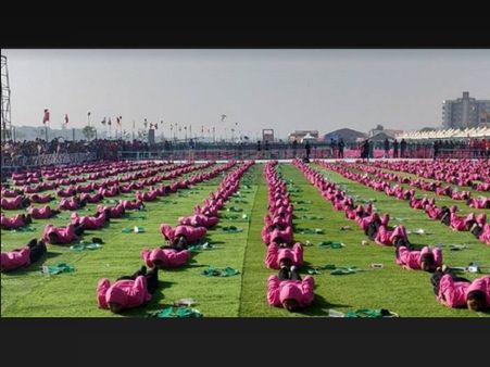 અહમદશાહે ઉડાવી હતી પતંગ અહમદશાહે ઉડાવી હતી પતંગ