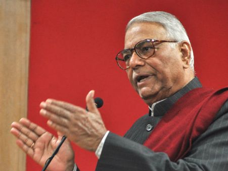 રોજગારને લઈ સવાલ ઉઠાવ્યો રોજગારને લઈ સવાલ ઉઠાવ્યો