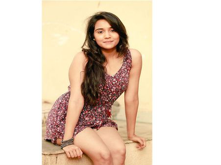 આશી સિંહની હૉટ તસવીરો થઈ વાયરલ, જોઈને જ થઈ જશે પાણીપાણી