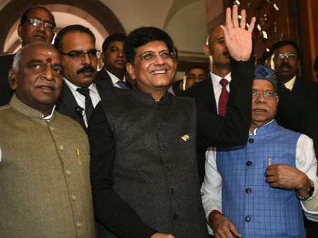 બજેટ 2019: 5 લાખ સુધીની આવક પર કોઈ ટેક્સ નહીં