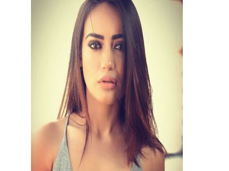 ઘણી એક્ટિવ