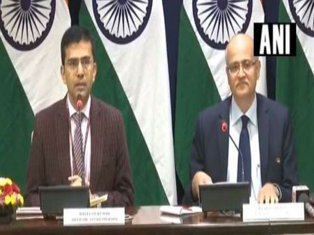 વાયુસેનાએ જૈશની છાવણીઓ પર કર્યો હુમલો, મોટી સંખ્યામાં આતંકીઓ ઠારઃ વિદેશ સચિવ