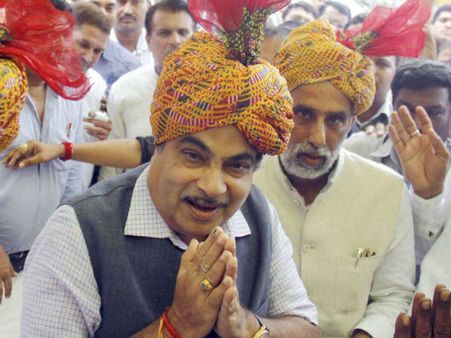 પત્નીની સંપત્તિ કરોડોમાં