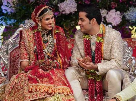 ધીરુભાઈ અંબાણી સ્ક્વેર નજીક મ્યુઝિકલ શો યોજાશે ધીરુભાઈ અંબાણી સ્ક્વેર નજીક મ્યુઝિકલ શો યોજાશે