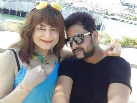 ભોપાલની એક સંપત્તિના માલિકી પણ માંગી