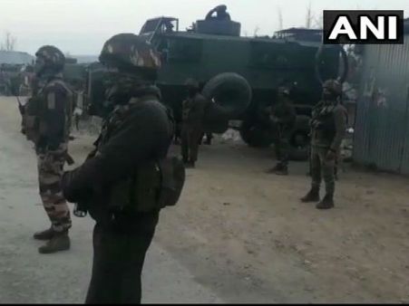 શોપિયા એન્કાઉન્ટરમાં સેનાએ 3 આતંકવાદીઓને ઠાર માર્યા