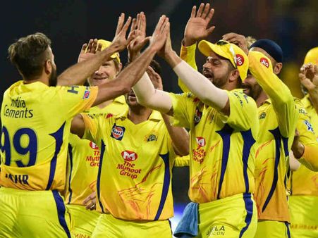 IPL-12: ચેન્નઈ સુપર કિંગ્સની ધમાકેદાર જીત, RCBને 7 વિકેટે હરાવી