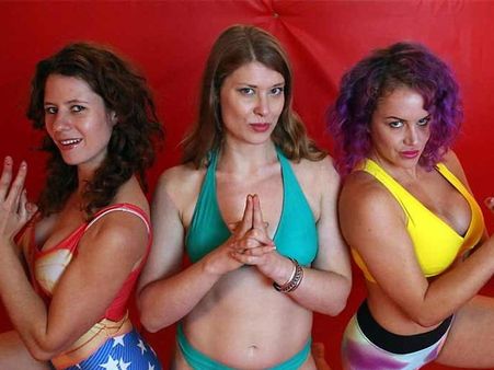 સબમિશન રૂમ નામથી જિમ છે, BDSM રેસલિંગ હોય છે