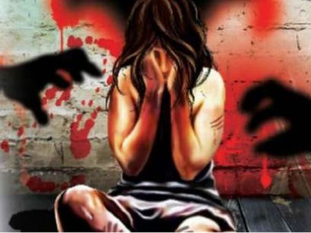 40 કરતા પણ વધારે મહિલાઓની યૌનશોષણ કલીપ