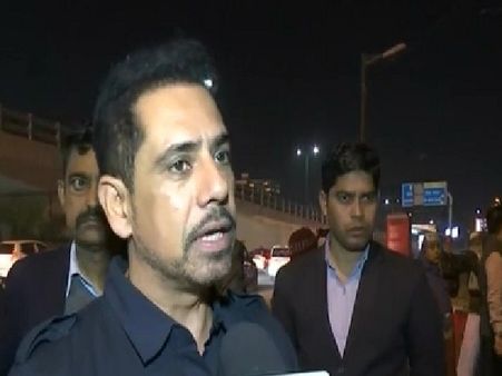 જ્યાં સુધી આરોપમુક્ત નહીં થાઉં, ત્યાં સુધી સક્રિય રાજનીતિમાં નહીં આવું: રોબર્ટ વાડ્રા