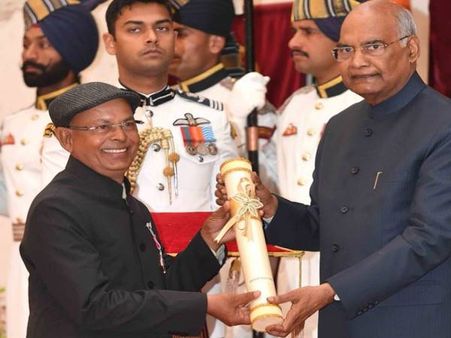 રાષ્ટ્રપતિએ 47 વ્યક્તિઓને કર્યા પદ્મ પુરસ્કારથી સમ્માનિત, બાકી વિજેતા 16 માર્ચે થશે સમ્માનિત