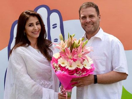 ઉર્મિલા માતોંડકર