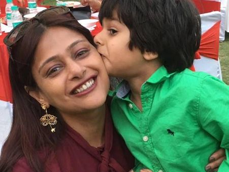 2003માં જતી રહી અમેરિકા