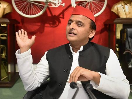 અખિલેશ પાસે 5.34 લાખ રૂપિયાનો જિમનો સામાન અખિલેશ પાસે 5.34 લાખ રૂપિયાનો જિમનો સામાન