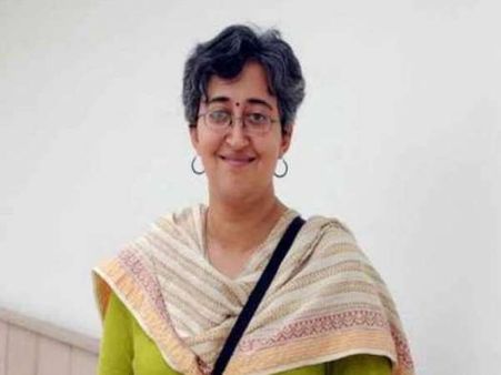 આપની ગંભીરનું નામાંકન રદ્દ કરવાની માંગ