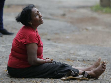 શ્રીલંકાઃ સીરિયલ બ્લાસ્ટમાં અત્યાર સુધીમાં 10 ભારતીયોનાં મોત, સુષ્મા સ્વરાજે કરી પુષ્ટિ