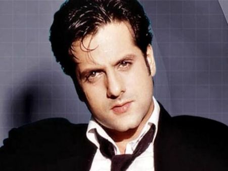 લૂકને કારણે પહેલા પણ ટ્રોલ કરવામાં આવ્યા લૂકને કારણે પહેલા પણ ટ્રોલ કરવામાં આવ્યા