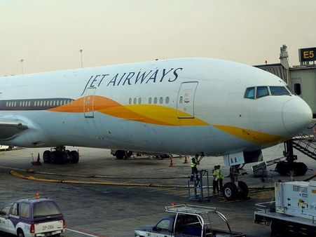 જેટ એરવેઝ પર તાળું લાગ્યું