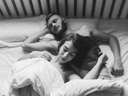 શારીરિક સંબંધ શારીરિક સંબંધ