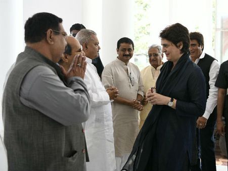 પ્રિયંકા ગાંધી પહેલીવાર યુપીની બહાર પ્રચાર કરશે