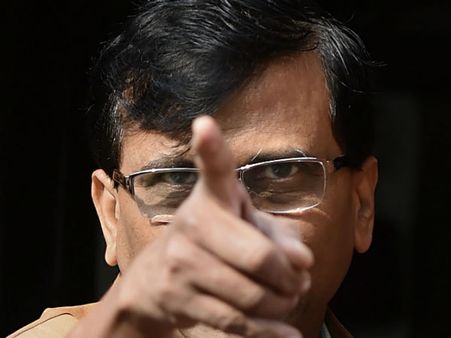 Video: સંજય રાઉતે ચૂંટણી કમિશનની ઉડાવી મજાક, બોલ્યાઃ ભાડમાં જાય કાયદો