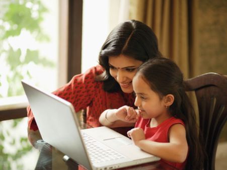 શા માટે લગ્ન બાદ કામ નથી કરતી મહિલાઓ? જાણો શું કહે છે આંકડાઓ?