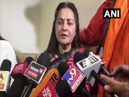 આઝમની સફાઈ - કોઈનું નામ નહોતુ લીધુ