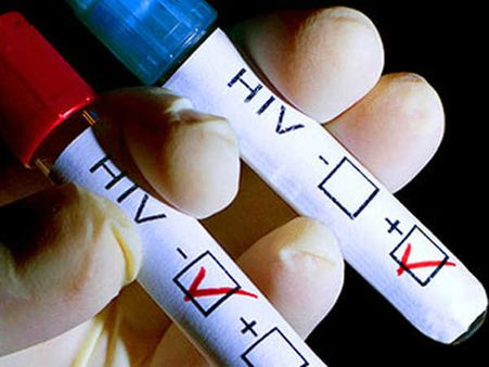 પાકિસ્તાનમાં 500 બાળકો HIV પૉઝીટીવ, ડોક્ટરે ઇરાદાપૂર્વક બનાવ્યા દર્દી