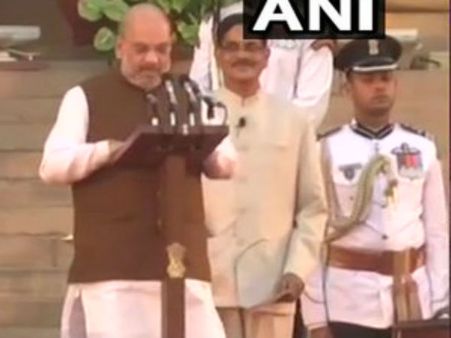 અમિત શાહઃ સામાન્ય પોલિંગ એજન્ટથી મોદી સરકારમાં નંબર ટૂ સુધીની રાજકીય સફર