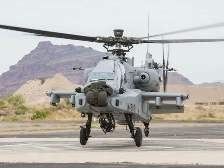 ભારતીય વાયુસેનાને મળ્યું પહેલું અટેક હેલિકોપ્ટર અપાચે, ચીન પાસે પણ નથી આવાં હથિયાર