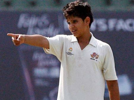 બાપ-દીકરાના ડેબ્યૂનો સંયોગ બાપ-દીકરાના ડેબ્યૂનો સંયોગ