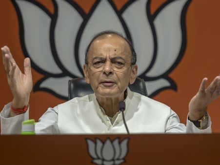 જેટલીએ પીએમને લખી ચિઠ્ઠી - મારી તબિયત ખરાબ, ના બનાવો મંત્રી