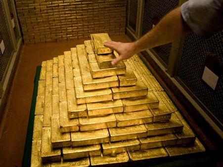 આ છે ગોલ્ડના પ્રતિ આકર્ષણ વધવાનું કારણ આ છે ગોલ્ડના પ્રતિ આકર્ષણ વધવાનું કારણ