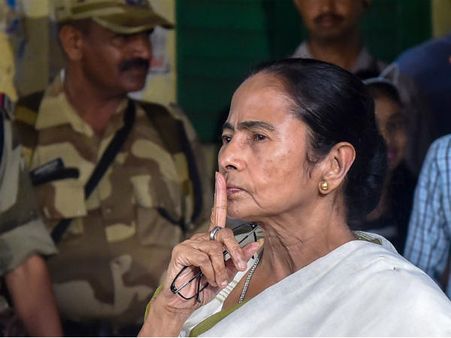 એક્ઝીટ પોલને મમતા બેનર્જીએ ગણાવ્યા ગપ્પા, વ્યક્ત કરી ષડયંત્રની શંકા