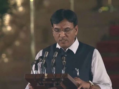 મોદી કેબિનેટમાં મનસુખ માંડવિયા રાજ્યમંત્રી (સ્વતંત્ર હવાલો)