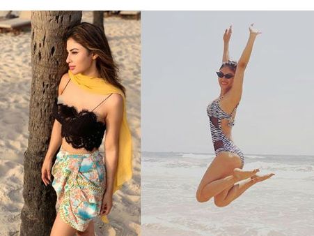 મોની રોય 