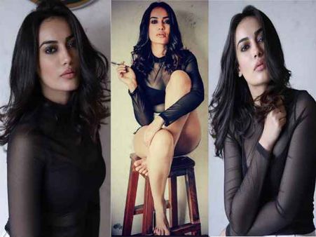 કેટલીય તસવીરો શેર