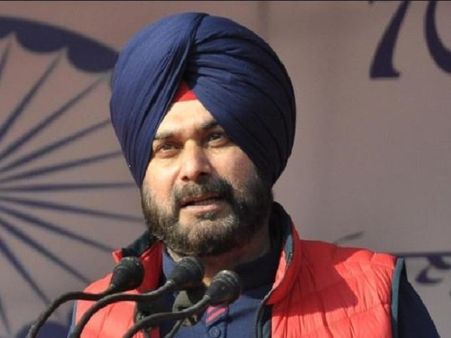 નવજોત સિંહ સિદ્ધુ ફસાયા